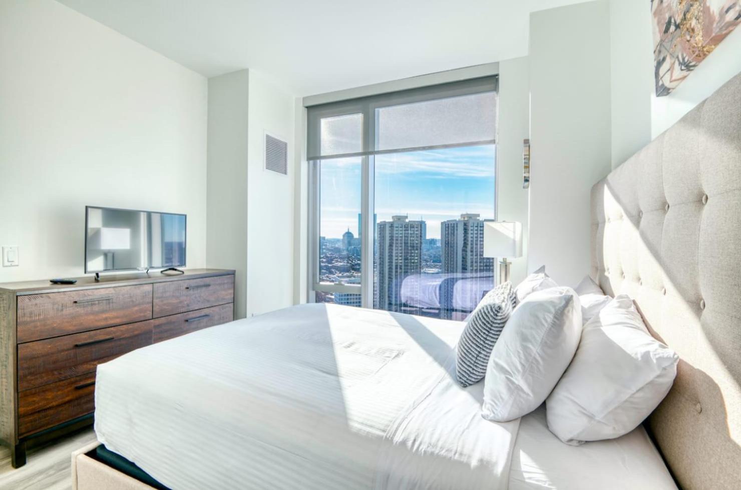 Apartment Stunning With Views Boston